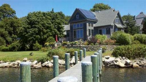 2 West St, Fairhaven, MA 02719 - photo 1