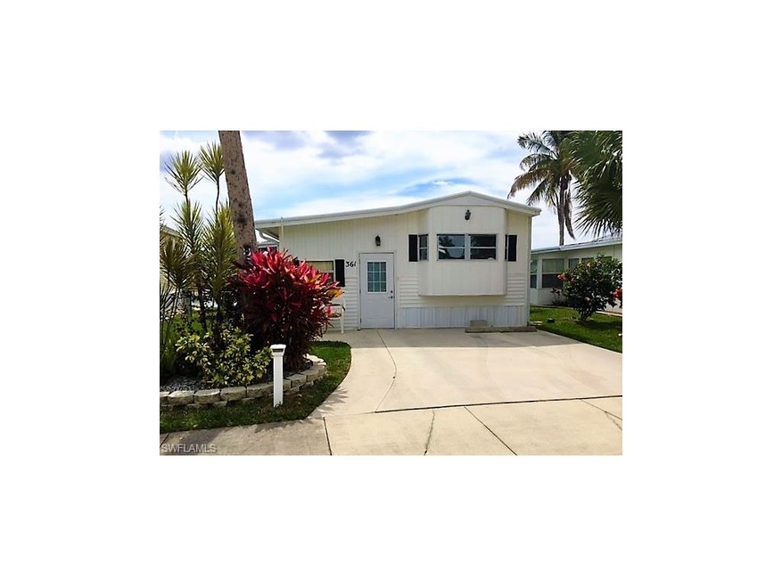 361 Bobcat Run unit 361, Naples, FL 34114 - photo 1