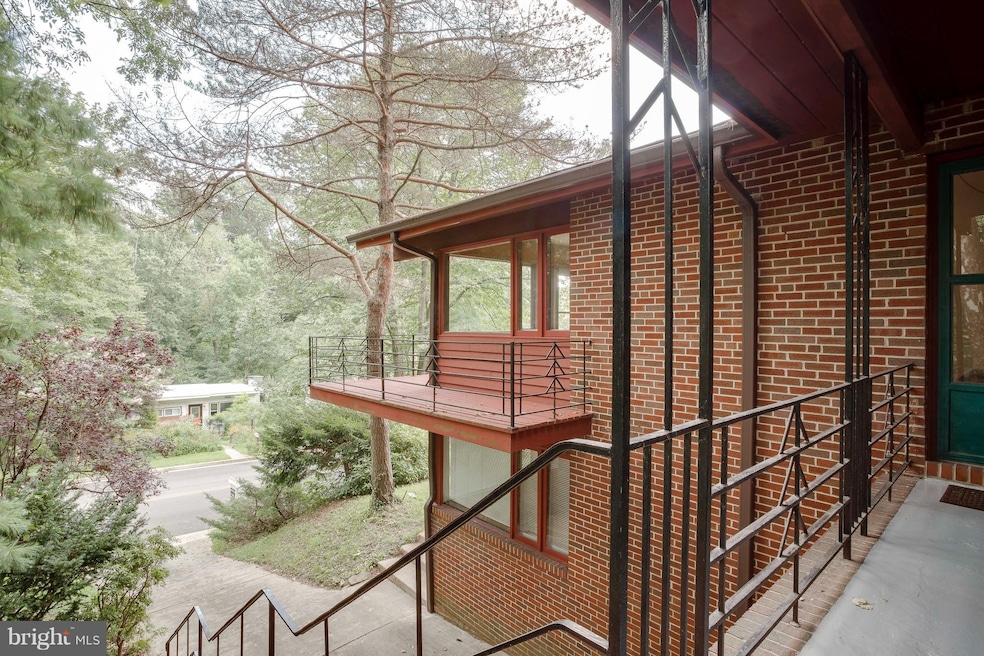 6728 Queens Ferry Rd, Baltimore, MD 21239 - photo 1