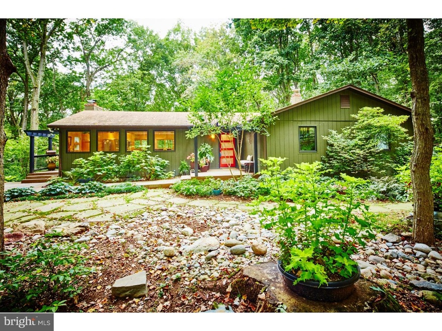 819 Happy Creek Ln, West Chester, PA 19380 - photo 1