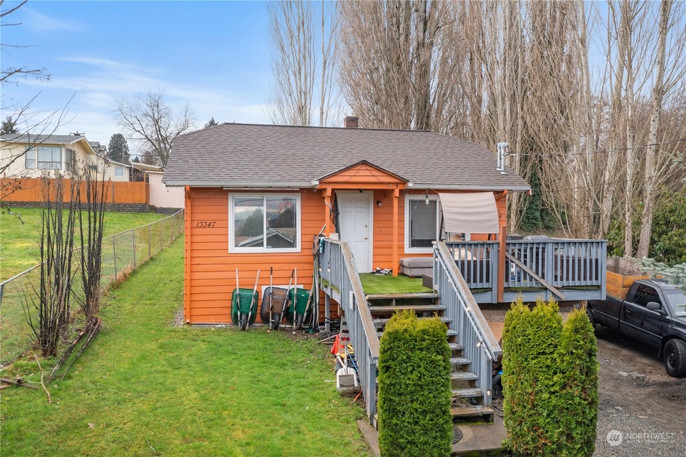 13347 34th Ave S, Tukwila, WA 98168 - photo 1