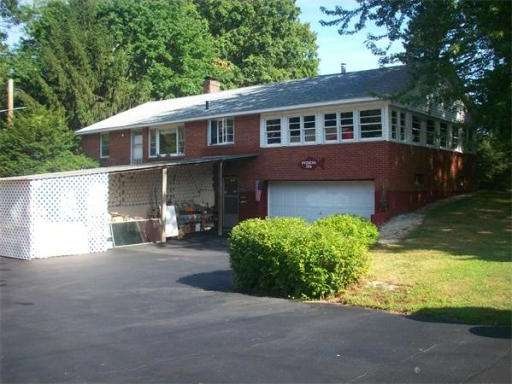 154 Chapin St, Ludlow, MA 01056 - photo 1