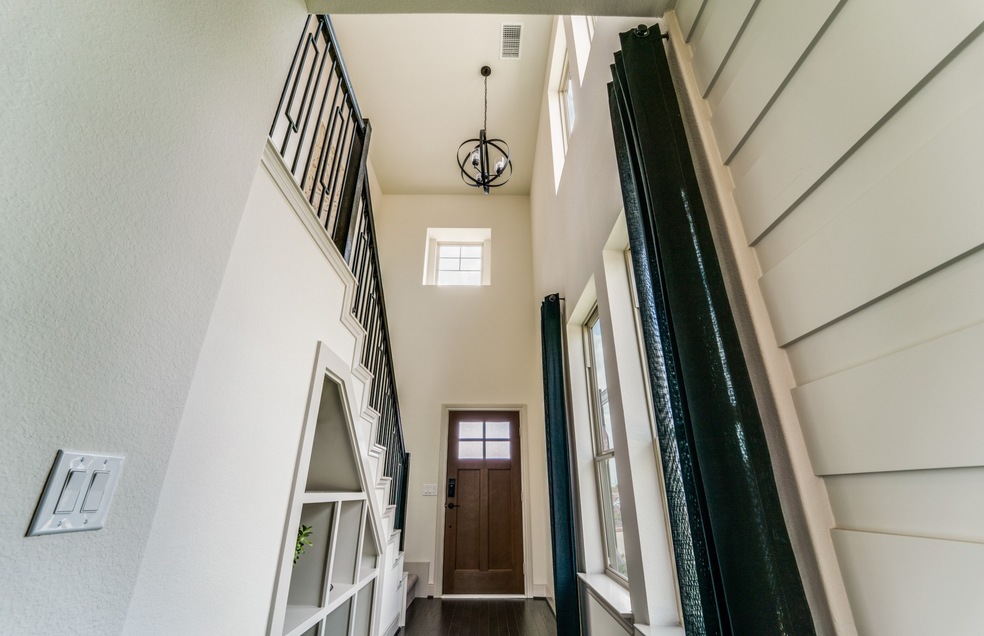 4004 Delta Rose St, Houston, TX 77018 - photo 1