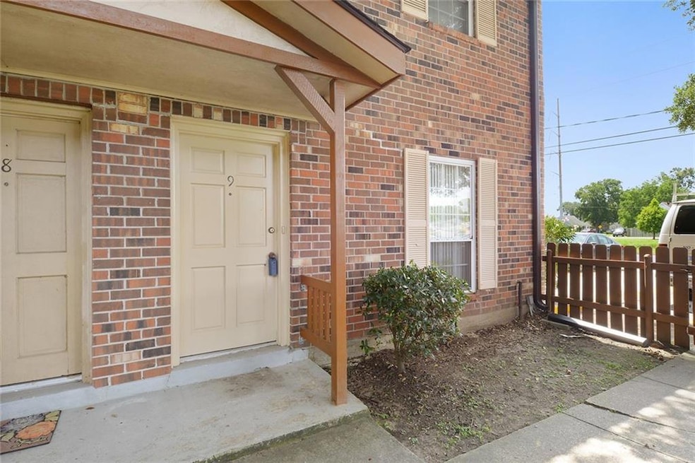 1729 Newport Place unit 9, Kenner, LA 70065 - photo 1