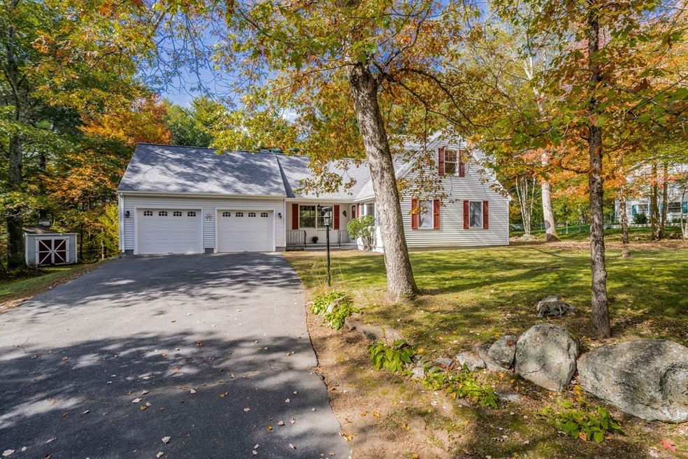 36 Saint John St, Palmer, MA 01069 - photo 1