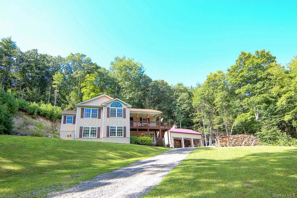 134 Oakland Valley Rd, Cuddebackville, NY 12729 - photo 1