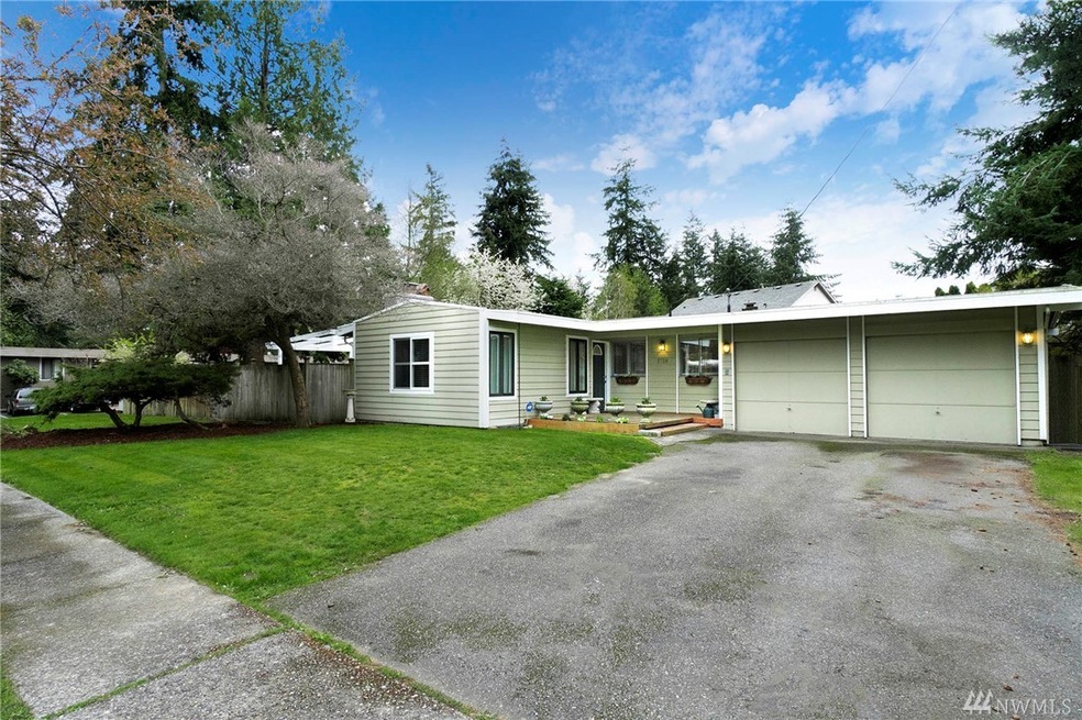 5726 183rd St SW, Lynnwood, WA 98037 - photo 1
