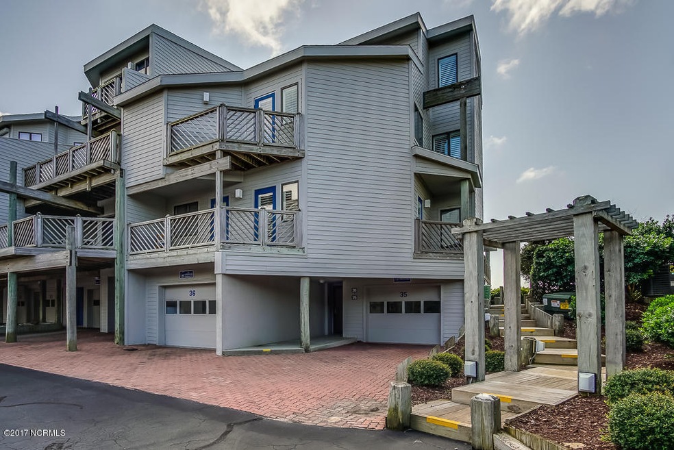Genesis Unit 35 - Direct Oceanfront