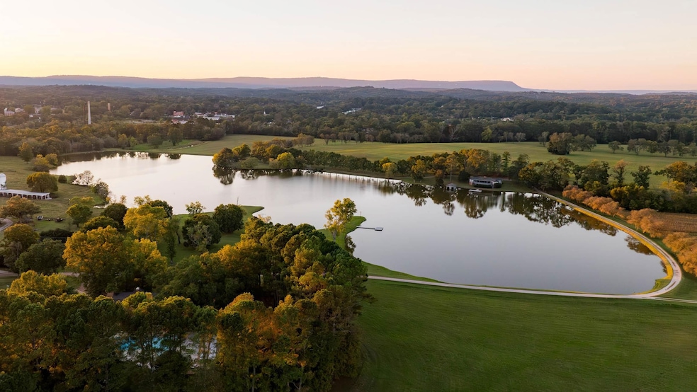 130 Krystal Dr, Chickamauga, GA 30707 - photo 1