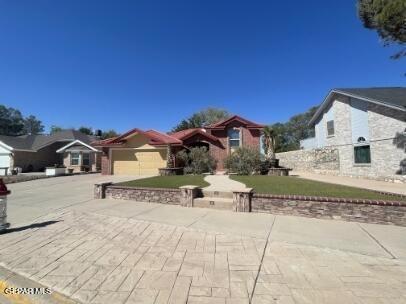 403 Brill Cir, Horizon City, TX 79928 - photo 1