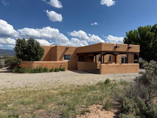 Under Contract $650,000