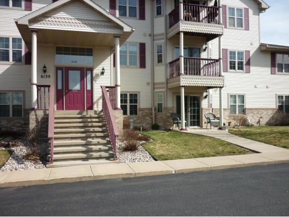 6139 Victorian Dr unit 4, Appleton, WI 54915 - photo 1