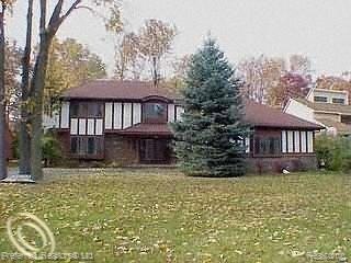5848 Naneva Ct.