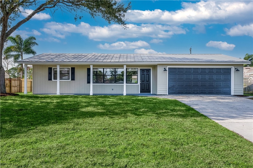 Exterior front! Metal roof!