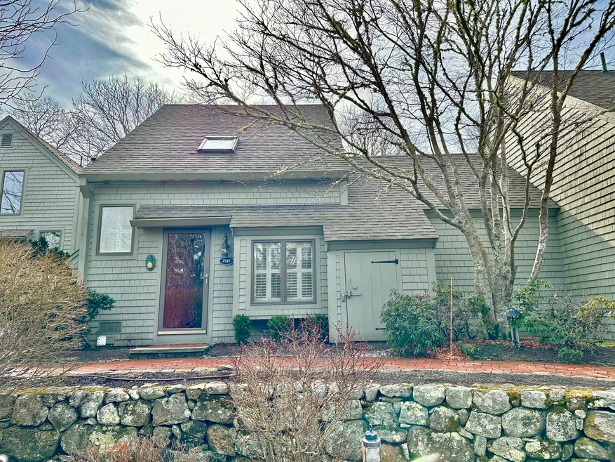 22 Mid-Iron Way unit 7517, Mashpee, MA 02649 - photo 1