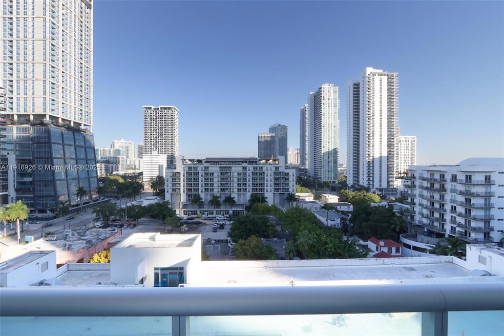 333 NE 24th St unit 906, Miami, FL 33137 - photo 1