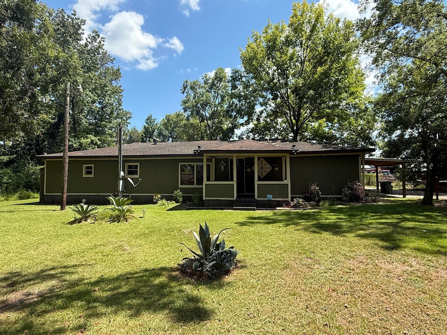 505 E St, Columbia, MS 39429 - photo 1