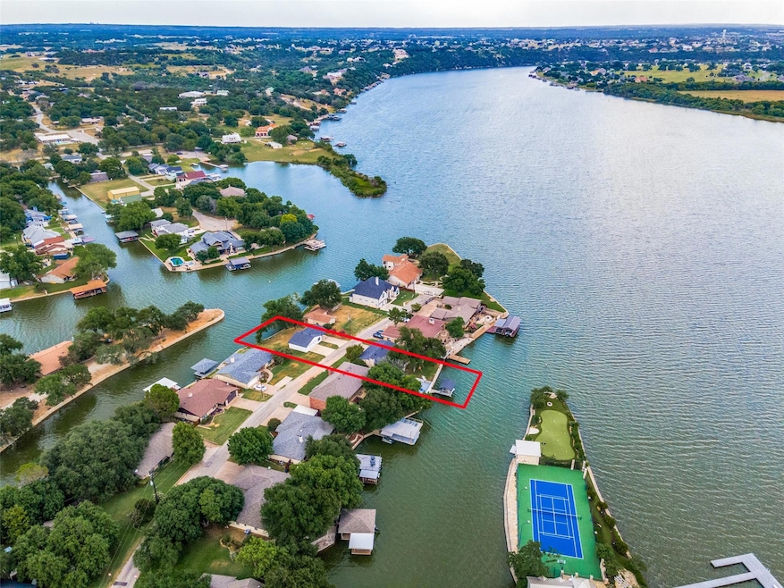 425 Granada Calle Ct, Granbury, TX 76049 - photo 1