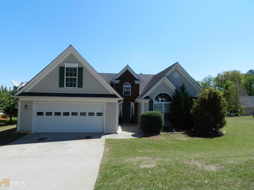 307 Reliance Way unit 32, Dacula, GA 30019 - photo 1