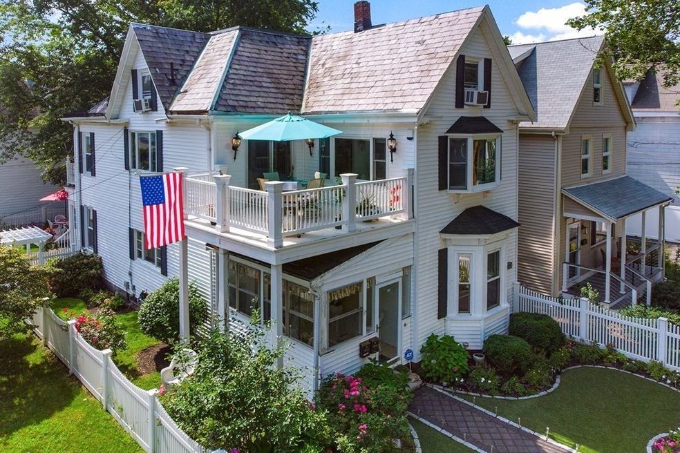 41 Teel St unit 1, Arlington, MA 02474 - photo 1