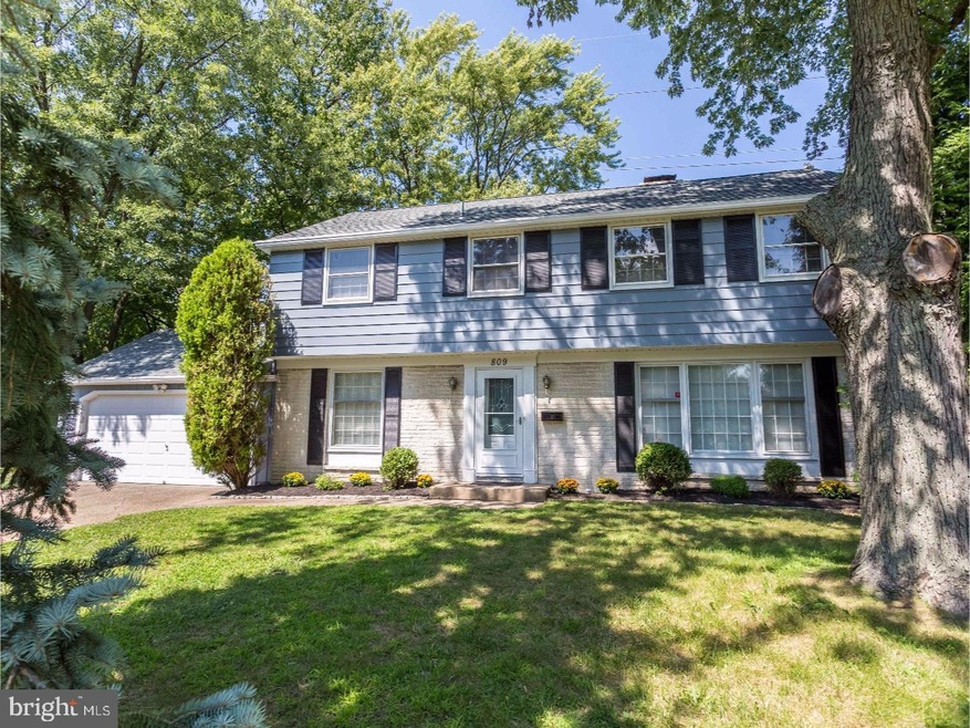 809 Heritage Rd, Cinnaminson, NJ 08077 - photo 1