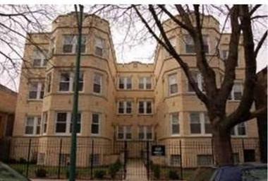 6314 N Fairfield Ave unit 3B, Chicago, IL 60659 - photo 1