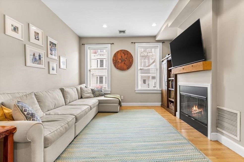 161 I St unit 1, Boston, MA 02127 - photo 1