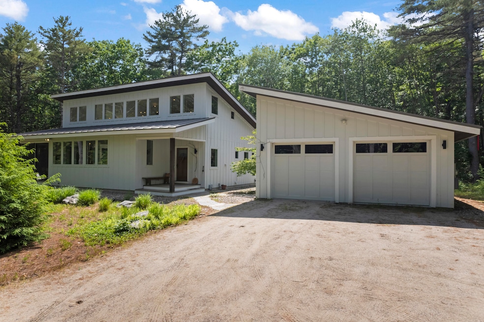 28 Grovers Crossing, Freeport, ME 04032 - photo 1
