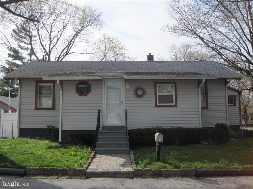 238 D St, Penns Grove, NJ 08069 - photo 1