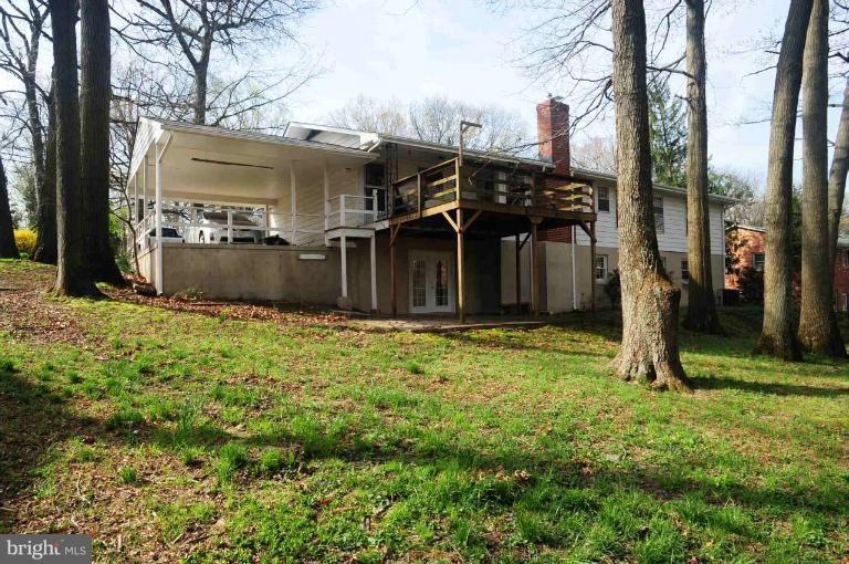 8804 Briarcroft Ln, Laurel, MD 20708 - photo 1