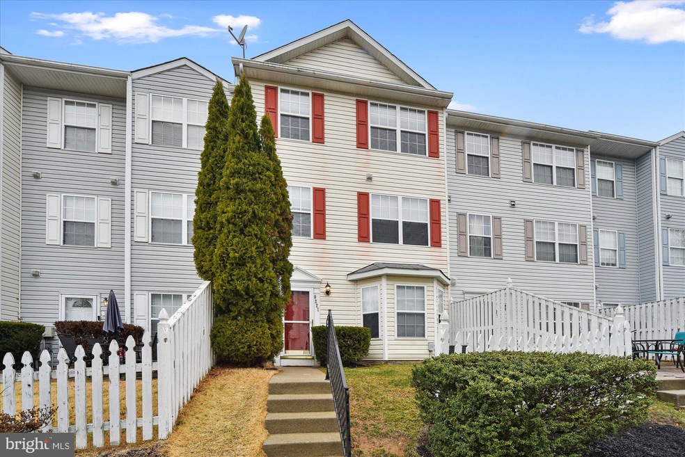 9228 Leigh Choice Ct, Owings Mills, MD 21117 - photo 1