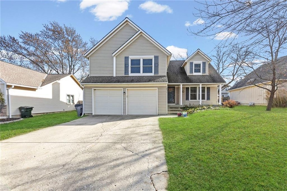 1831 E 154th St, Olathe, KS 66062 - photo 1