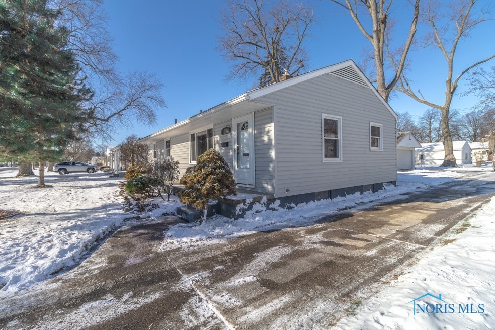 2932 Laskey Rd