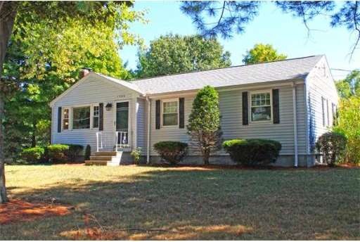 1380 West St, Mansfield, MA 02048 - photo 1