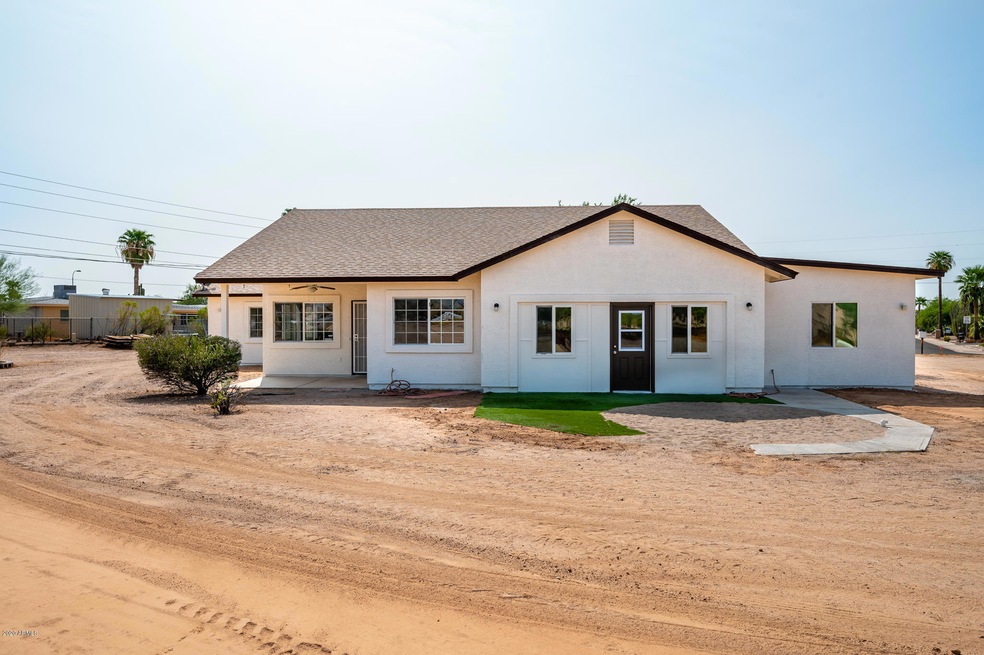 2210W10thAve-3