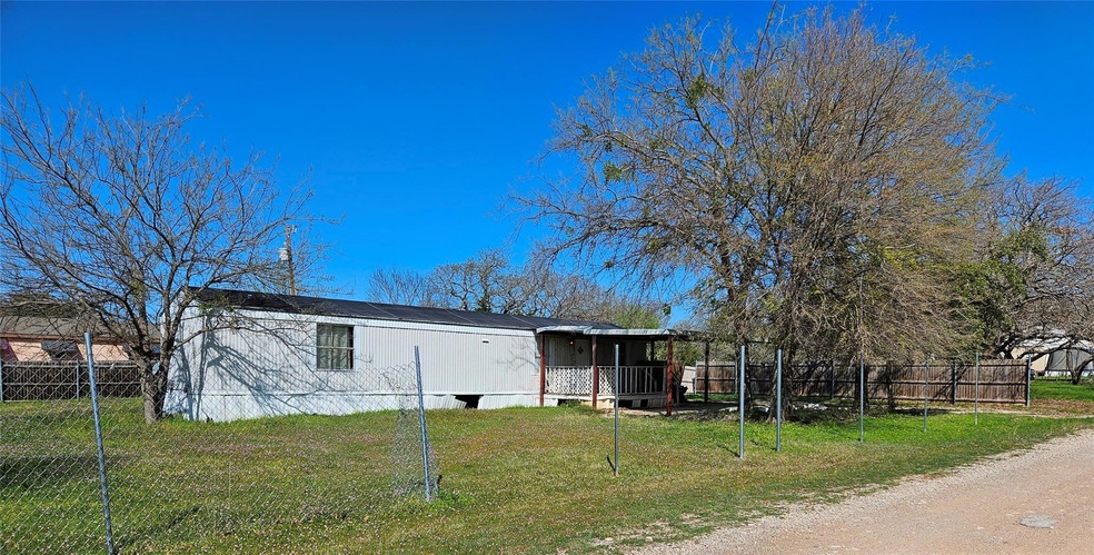 5718 Arkansas Trail, Granbury, TX 76048 | MLS# 20594002 | Homes.com