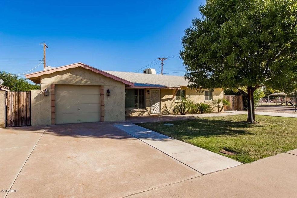 8358_E_Cypress_Dr_AZ-1