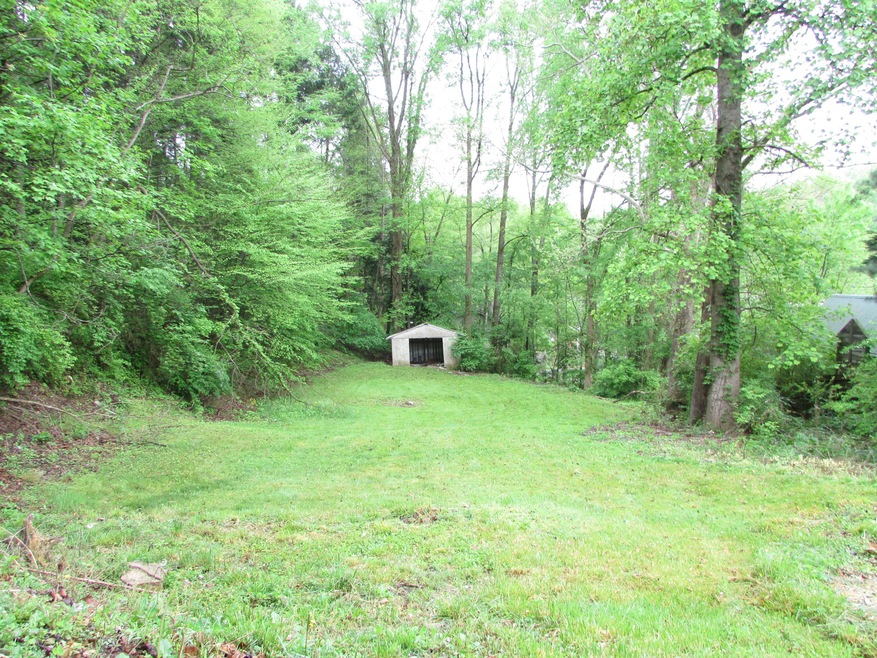 129 Sunny Acres Elizabethton TN 37643 (1