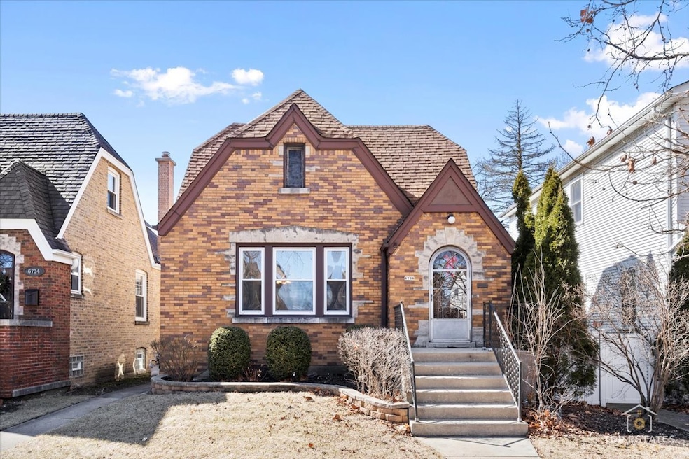 Sold $490,000