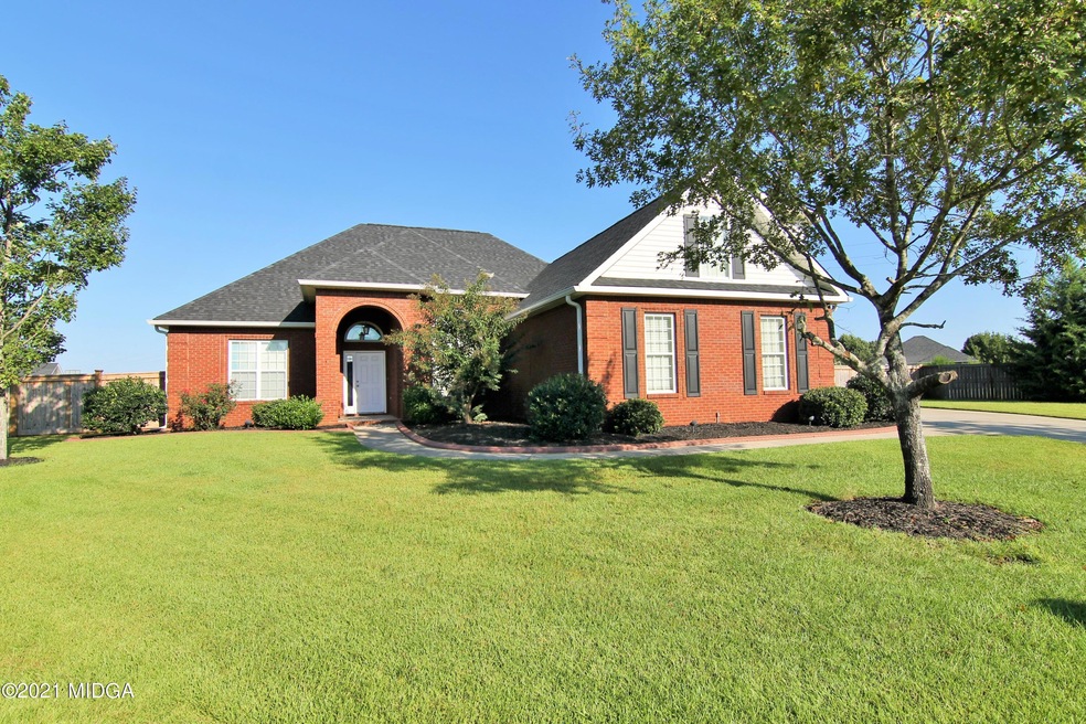 112 Cole Ct, Warner Robins, GA 31088 - photo 1