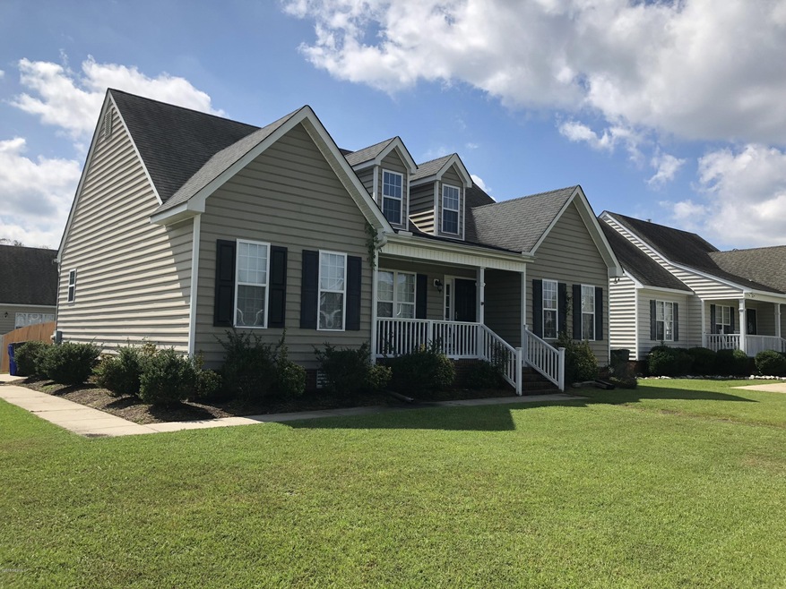 901 Selwood Ln, Winterville, NC 28590 - photo 1