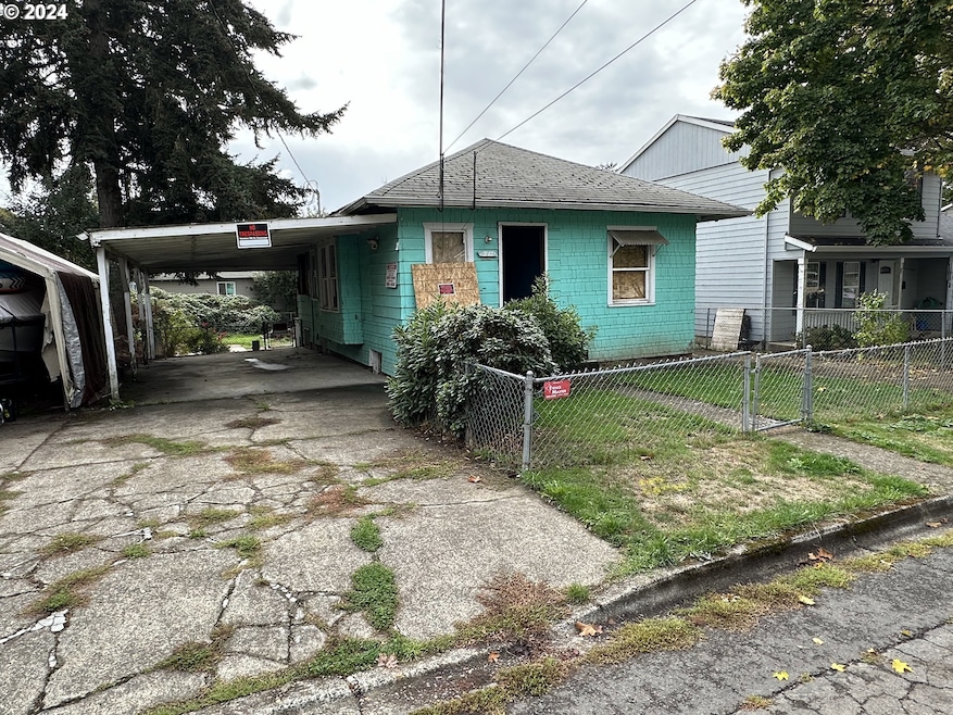 510 W Sheridan St, Newberg, OR 97132 - photo 1