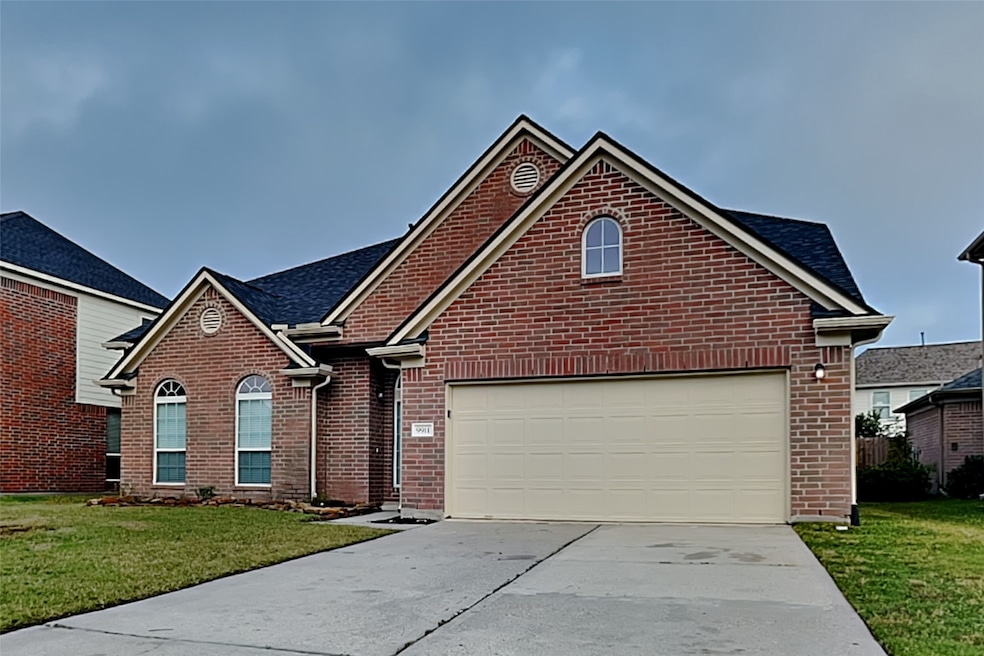 9911 Valance Way, Conroe, TX 77385 - photo 1