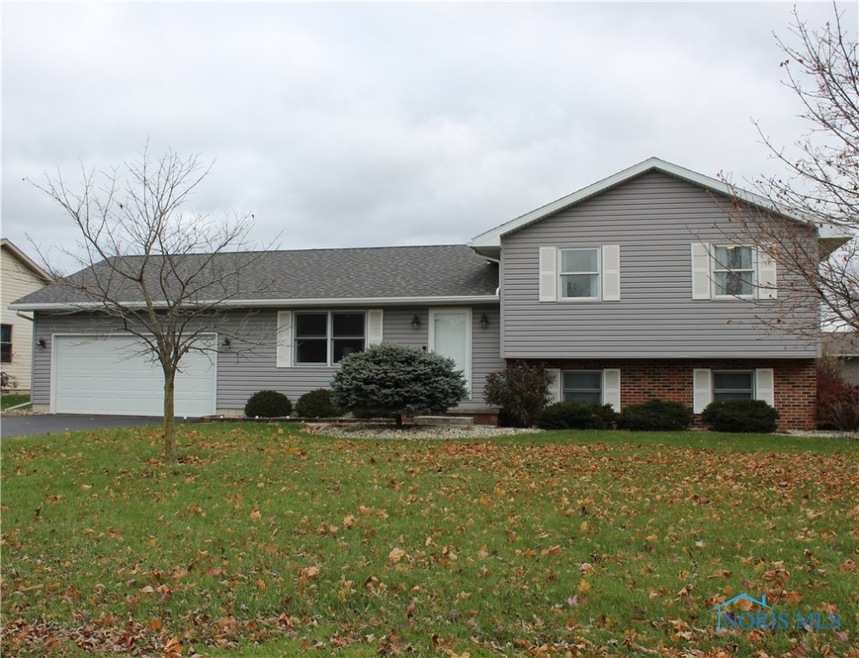 723 Chestnut Dr, Upper Sandusky, OH 43351 - photo 1