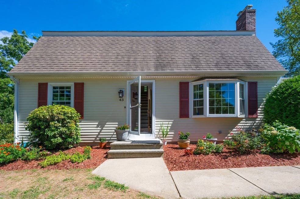 43 Indian Meadow Dr, Northborough, MA 01532 - photo 1