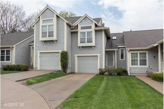 2424 81st Cir, Urbandale, IA 50322 - photo 1