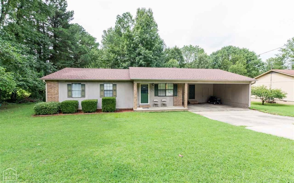 308 Hidden Valley Dr, Paragould, AR 72450 - photo 1