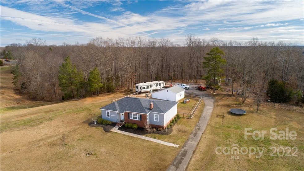 245 Mcgill Rd, Smyrna, SC 29743 - photo 1