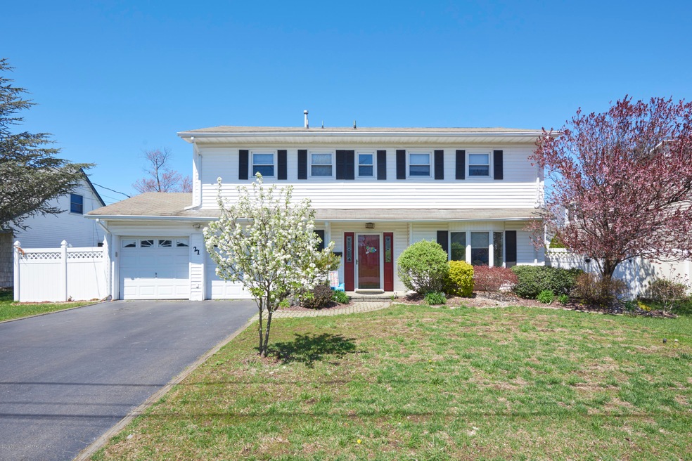 Front of Home - Main Photo