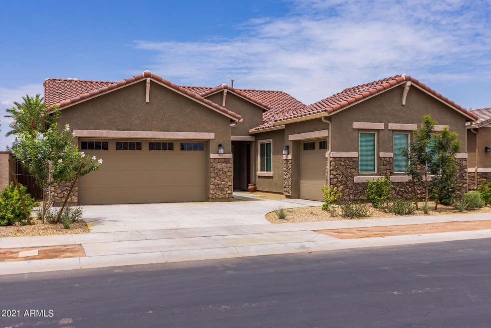 5714 South Cobalt, Mesa Front of home-1